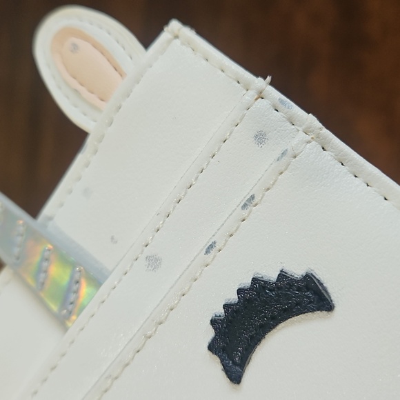 Unicorn Card Purse - Picture 3 of 5